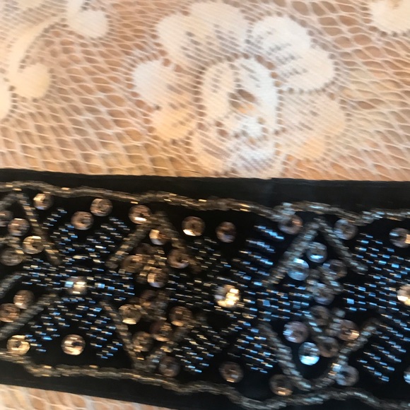 HANDMADE BEADED AND SEQUIN BELT - Picture 10 of 13